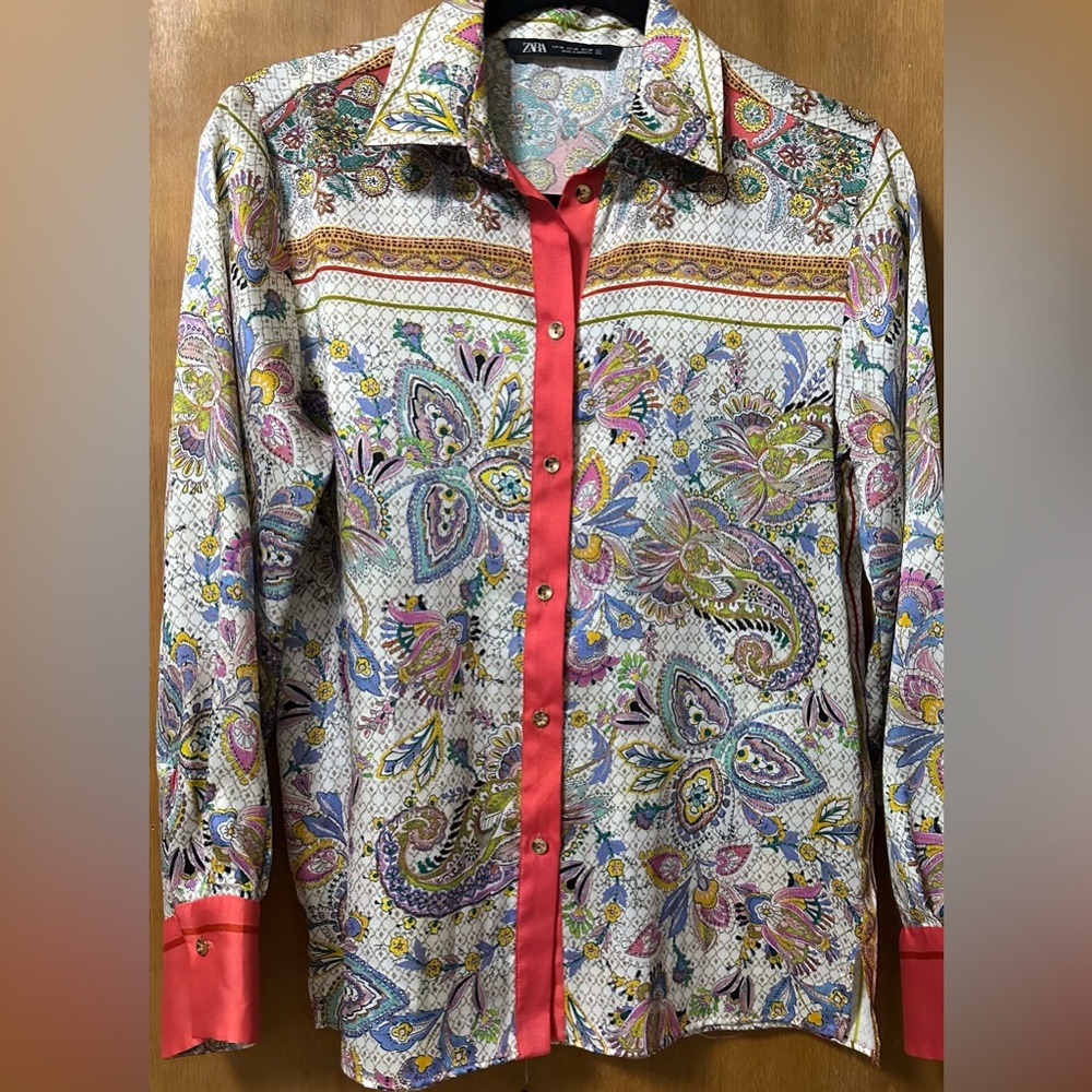 Zara Vibrant Paisley Blouse with Red Accents